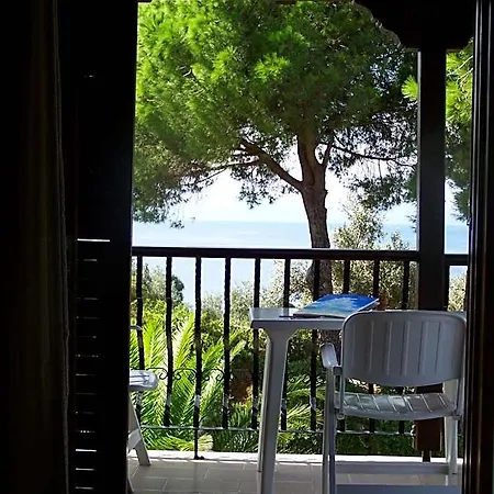 Hotel Anna Maria 3*