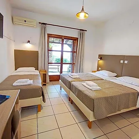 Anna Maria 3* Skiathos